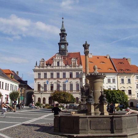 Hotel Olympia Česká Lípa エクステリア 写真